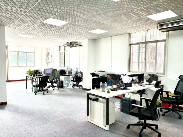 房东直租汉阳建港地铁站200至400平精装毛坯低价招租