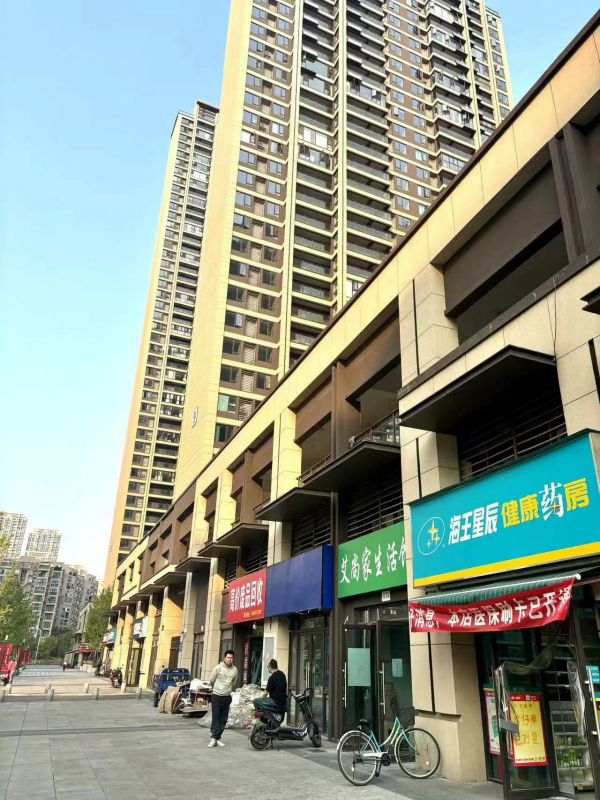 （房东直租）洪山区白沙洲中建壹品阅江府小区旺铺不限行业低价招租
