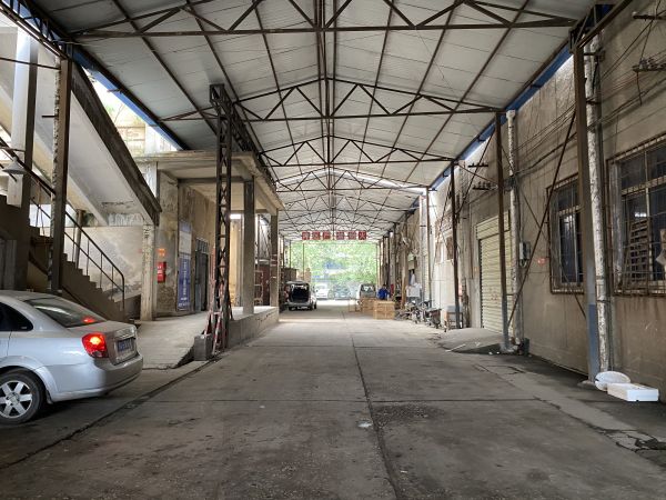 房东直租硚口汉西北路框架厂房仓库，交通便利，优价招租