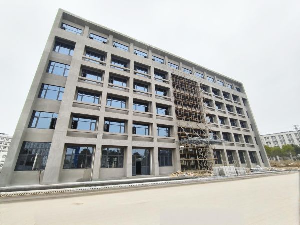 房东直租黄陂横店标准框架厂房，交通便利，优价出租