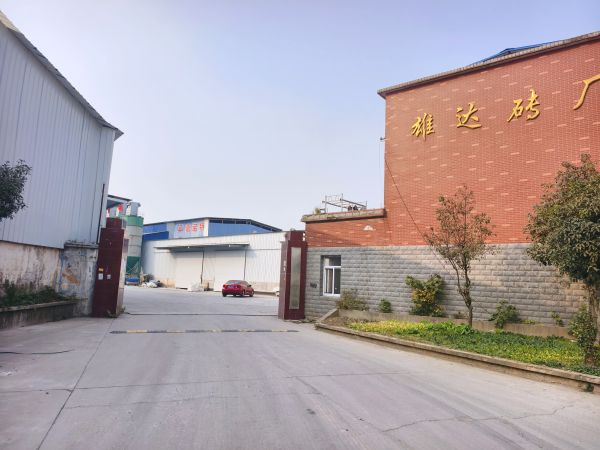 房东直租蔡甸全新钢构厂房仓库，配套齐全优价出租