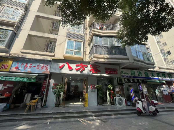 （房东直租）江汉汉口火车站思联花园城小区底商临街旺铺优价出租出售