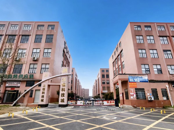 房东直租黄陂横店工业园一楼框架厂房仓库，可分租